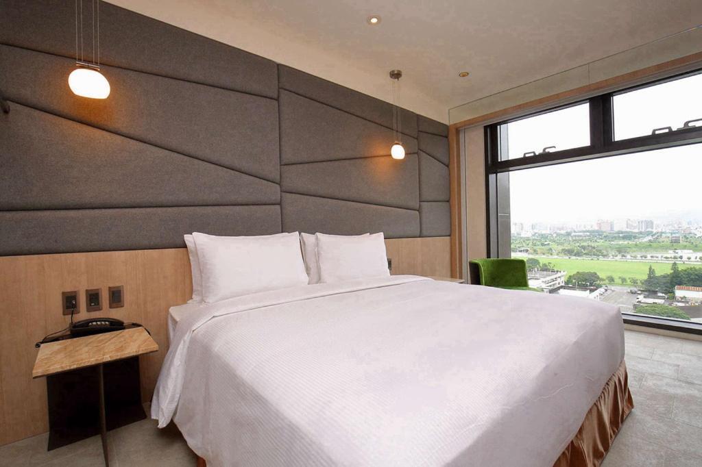 Kloud Hotel Taichung Dış mekan fotoğraf