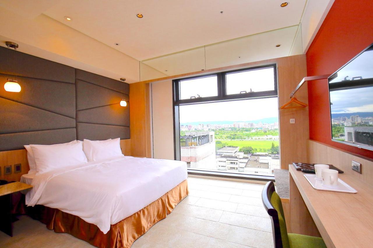 Kloud Hotel Taichung Dış mekan fotoğraf